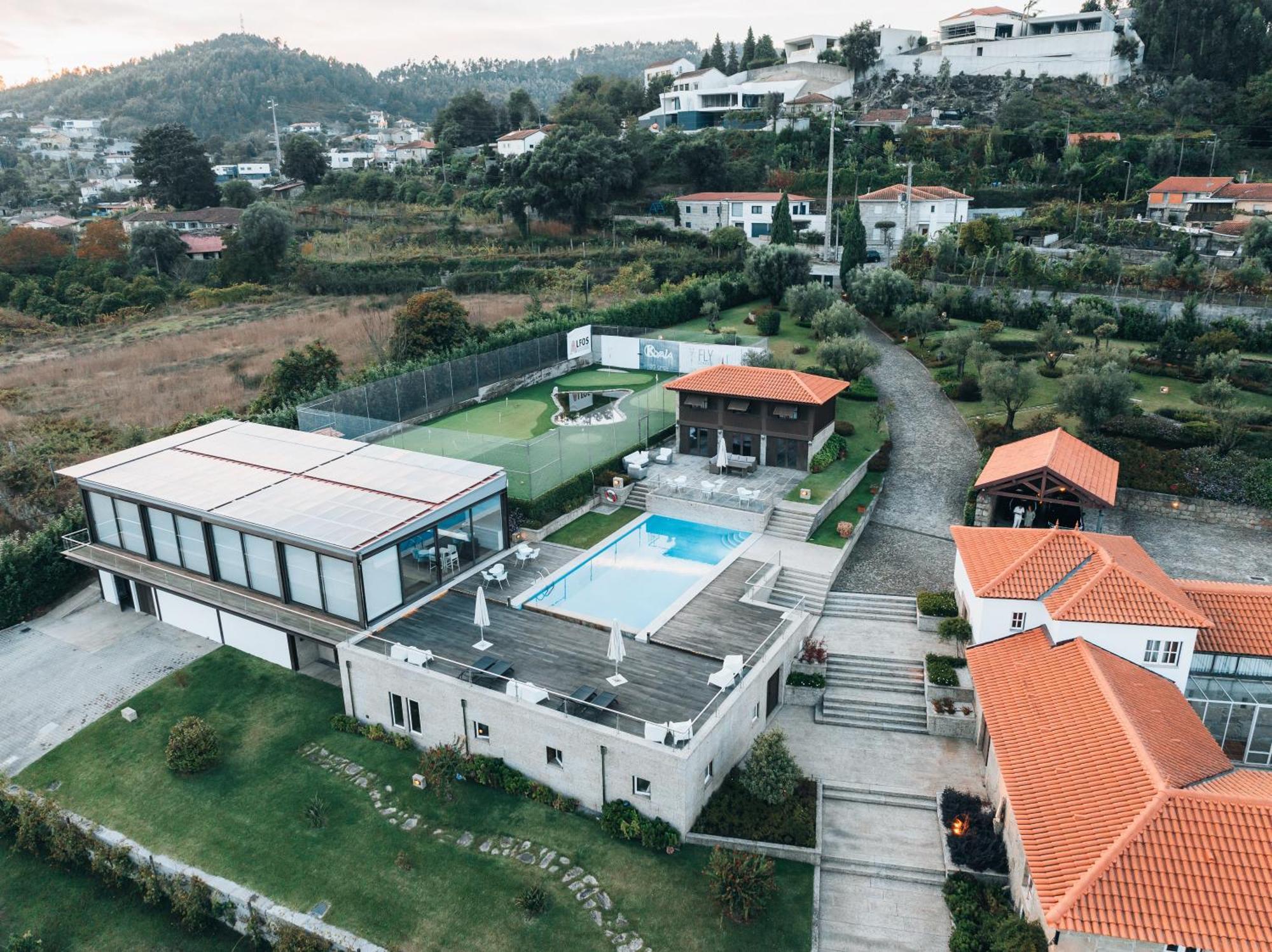 Villa Quinta Da Eira Do Sol à Guimarães Extérieur photo