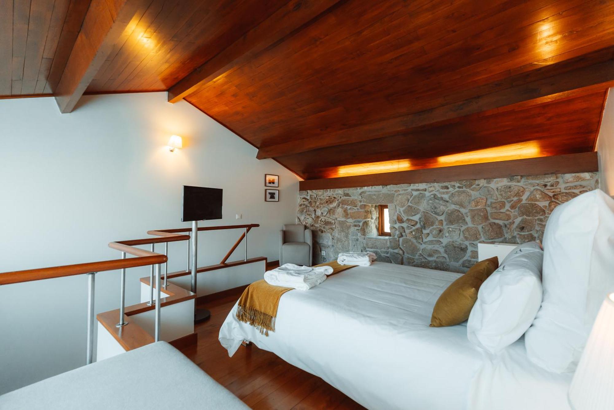 Villa Quinta Da Eira Do Sol à Guimarães Extérieur photo
