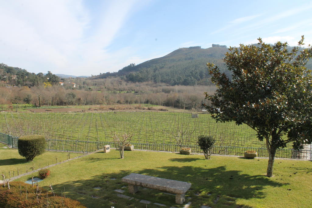 Villa Quinta Da Eira Do Sol à Guimarães Extérieur photo